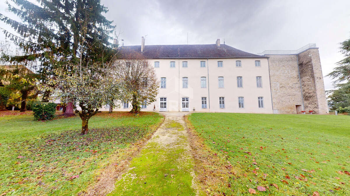 Appartement à PONT-D'AIN