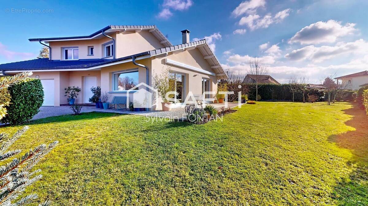 Photo 1 - Maison à MESSERY