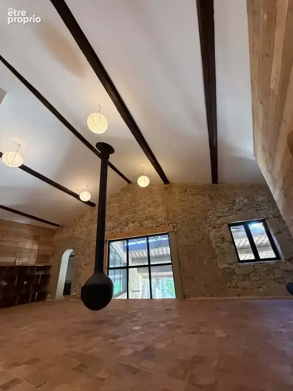 Maison Vigneronne d'exception de 380m2  Piscine 8X4 Garage de 220m2 à 25mn de la mer à 10mn de L'A75 ET 15mn d - photo 17