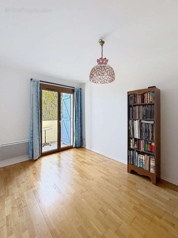 Maison à VILLENEUVE-LES-AVIGNON