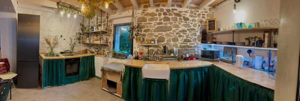 Maison 111 m² à Caunettes-En-Val  - photo 4