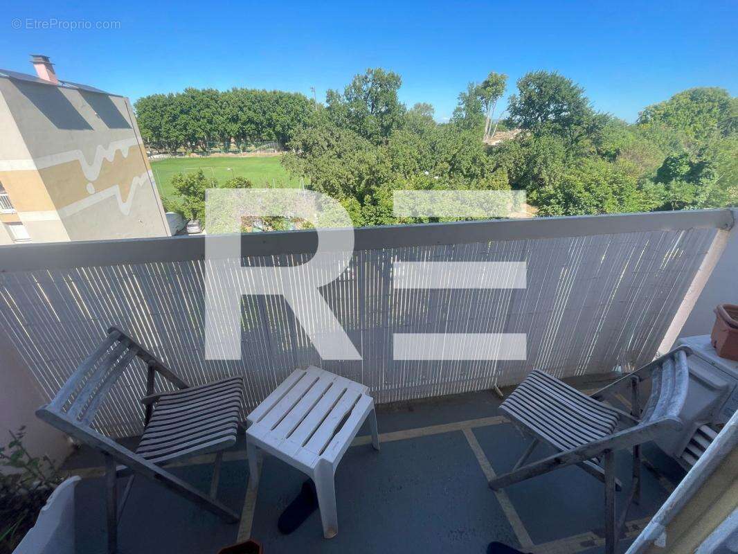 Spacieux p3 avec balcon dans un immeuble securise - photo 5