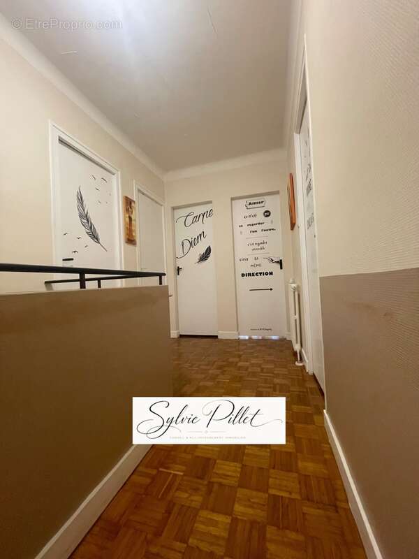 Maison 8 pièces - 4 Chambres à Luçon  (85) - photo 8