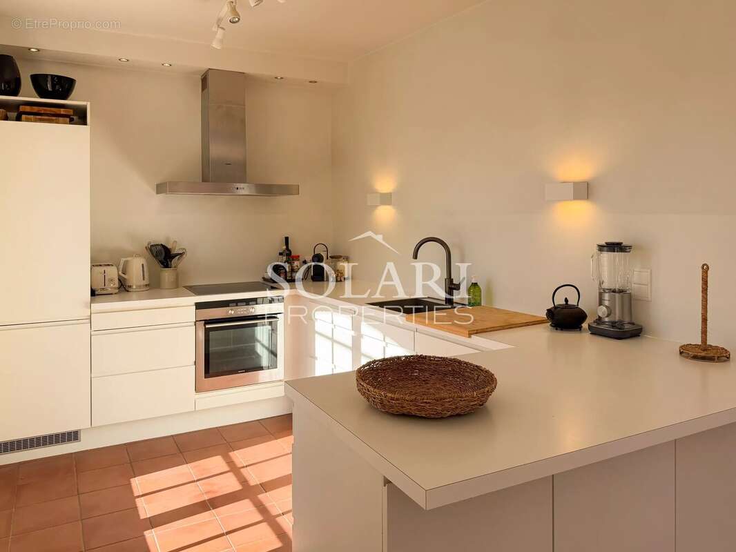 Maison à MANDELIEU-LA-NAPOULE