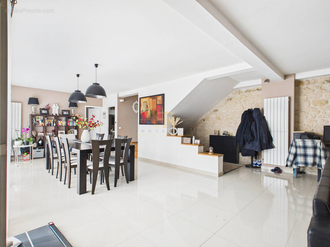 Maison à IVRY-SUR-SEINE