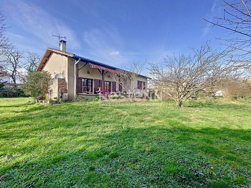 Maison à VILLENEUVE-TOLOSANE