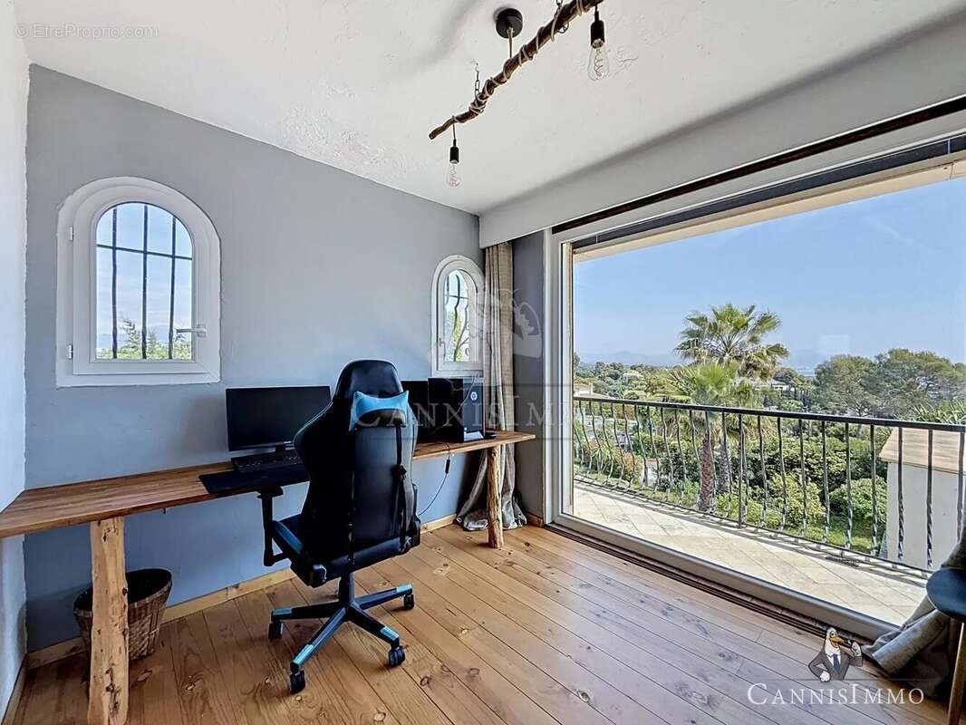 Maison à ANTIBES