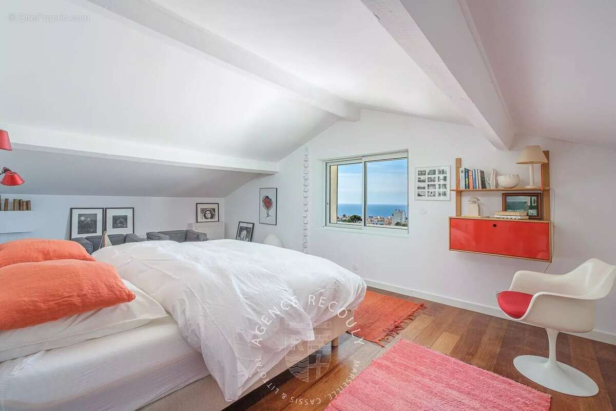 Maison à MARSEILLE-7E