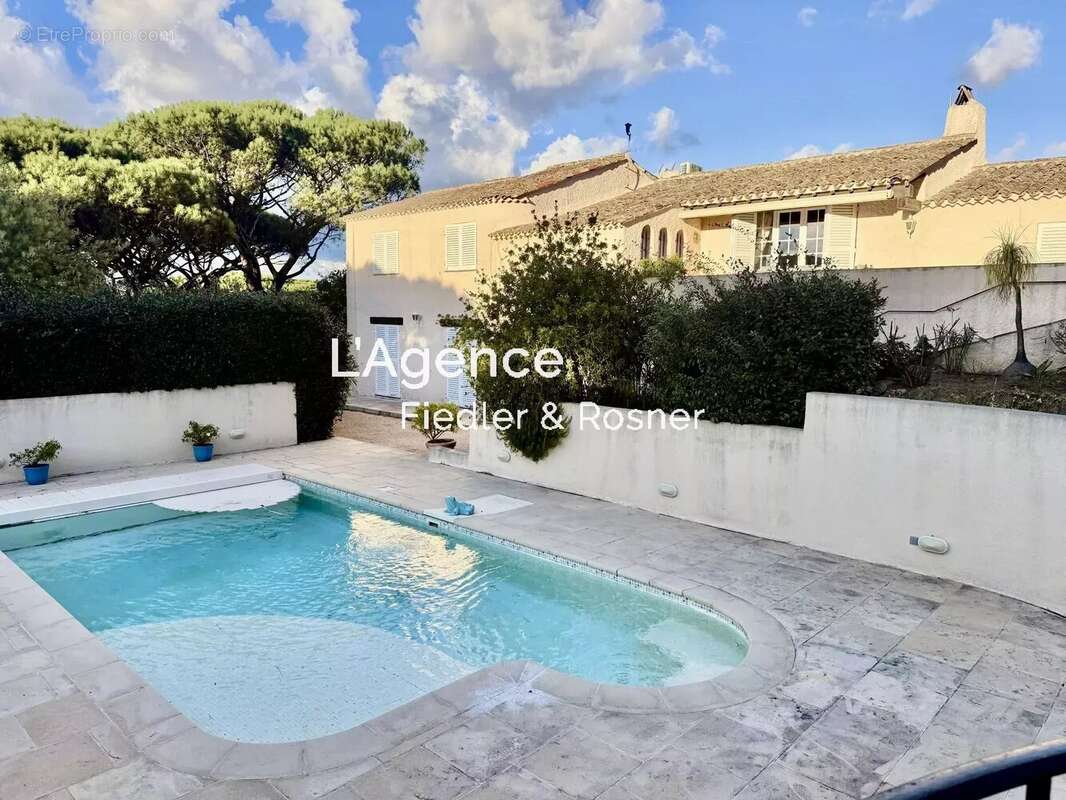 Maison à RAMATUELLE