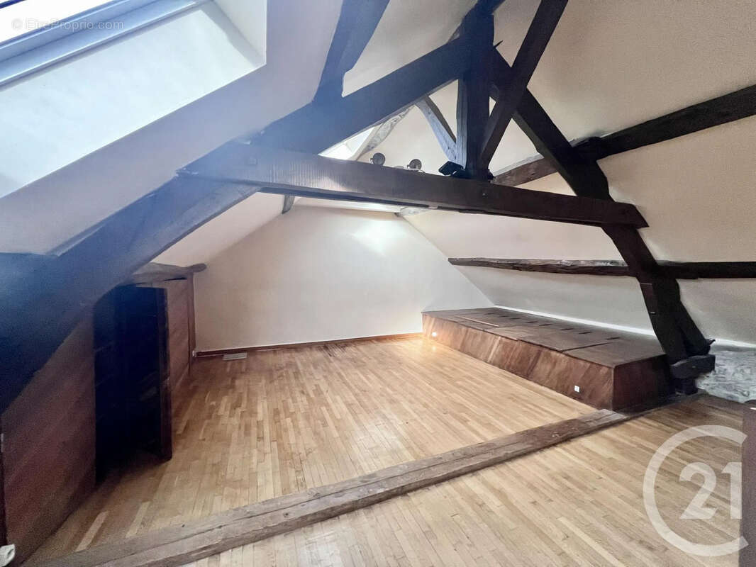 Maison à FERICY