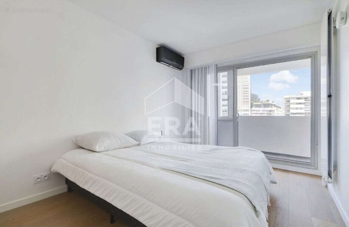 Appartement à CLICHY