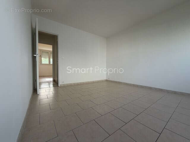 Appartement à CARBON-BLANC