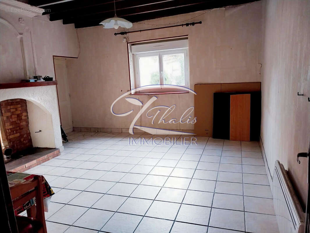 Maison à LA LANDE-DE-FRONSAC