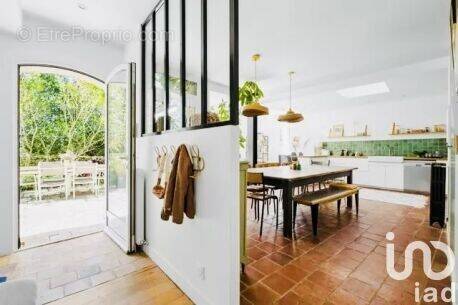 Photo 1 - Maison à CHAMBOURCY