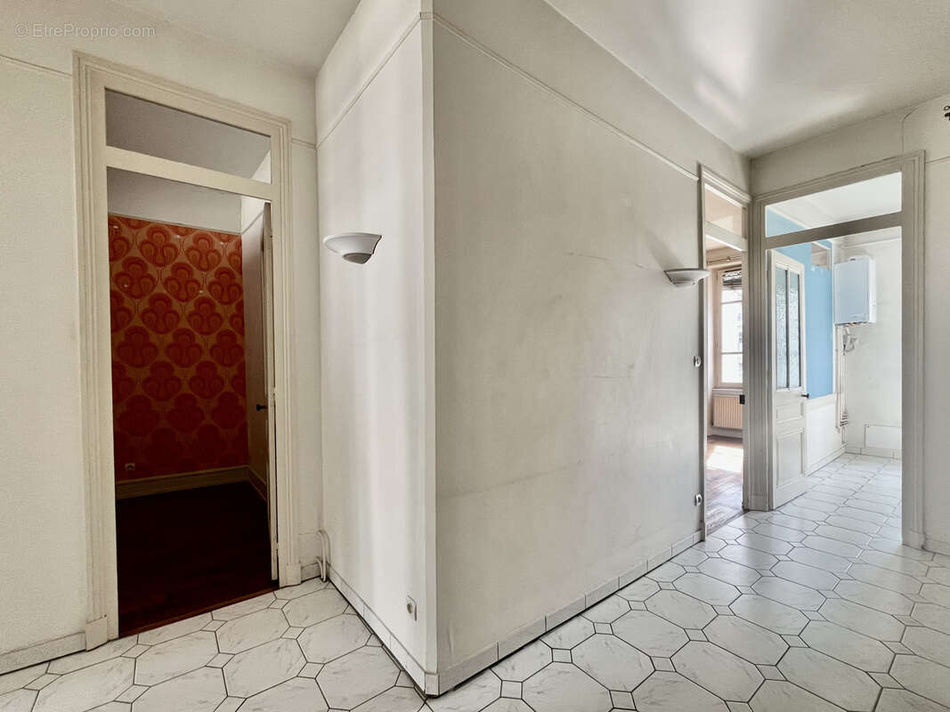 Appartement à LYON-6E