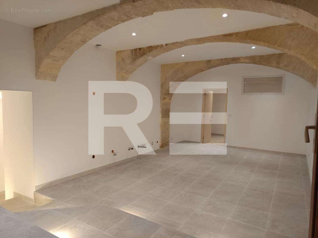 Appartement à AUBAIS