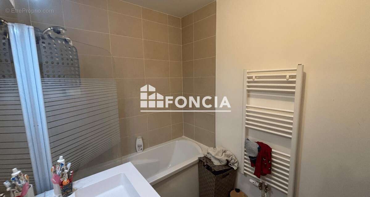 Appartement à CANTELEU