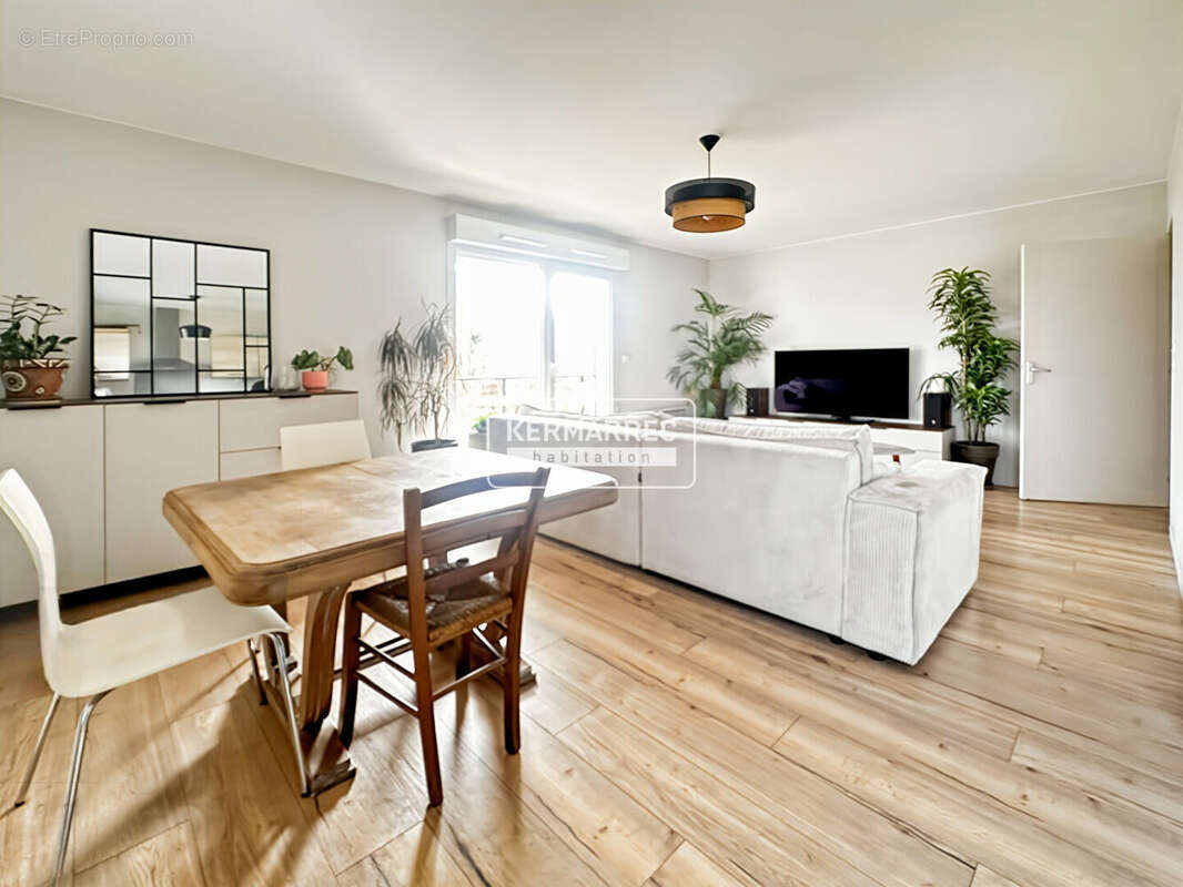 A vendre - appartement 3 pièces - la chapelle des fougeretz proche centre - photo 2