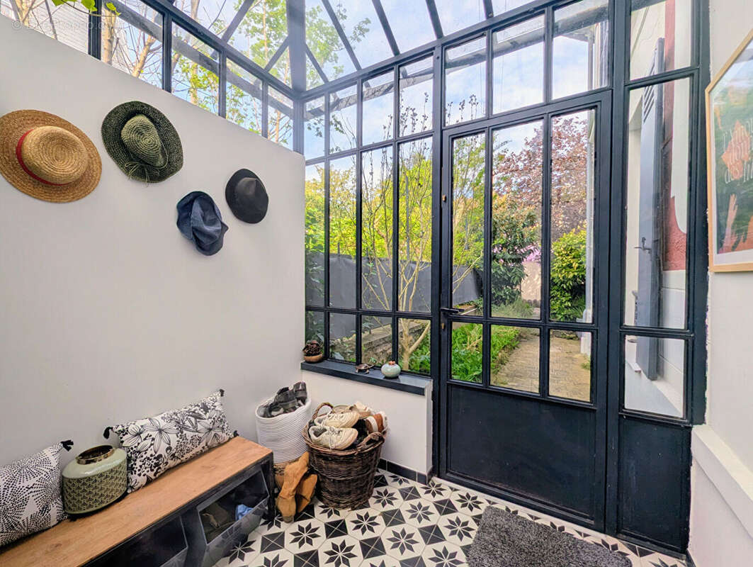 Maison Fontenay-aux-Roses 8 pièces de 200m² avec jardin - photo 3