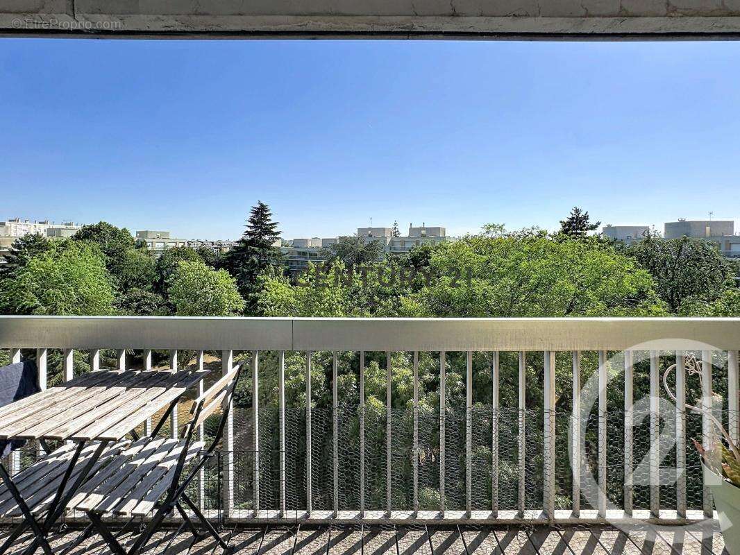 Appartement à MAISONS-ALFORT