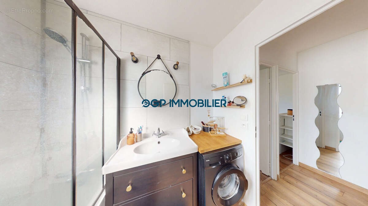 Appartement à CORNEBARRIEU