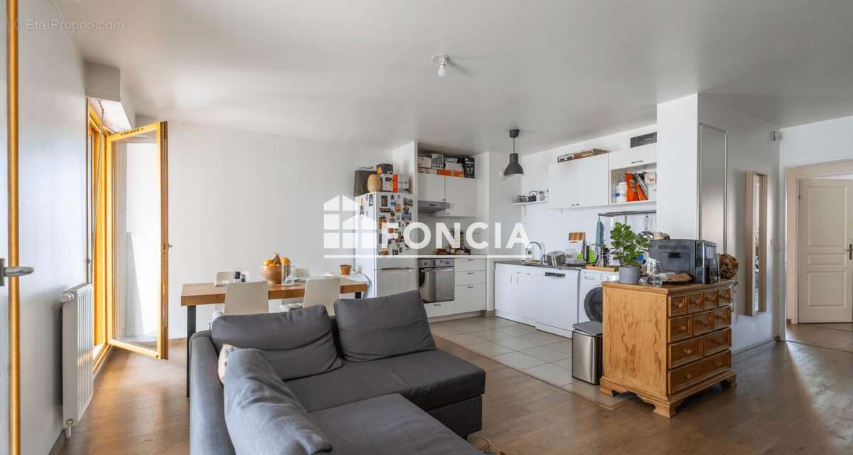 Appartement à SAINT-DENIS