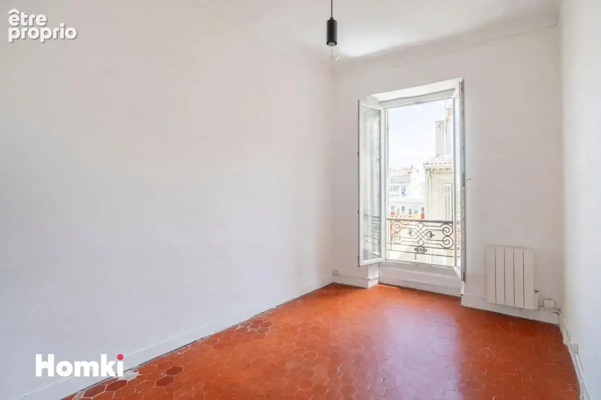 Appartement T3 de 76 m² à Marseille 13006, Rue Paradis - photo 9
