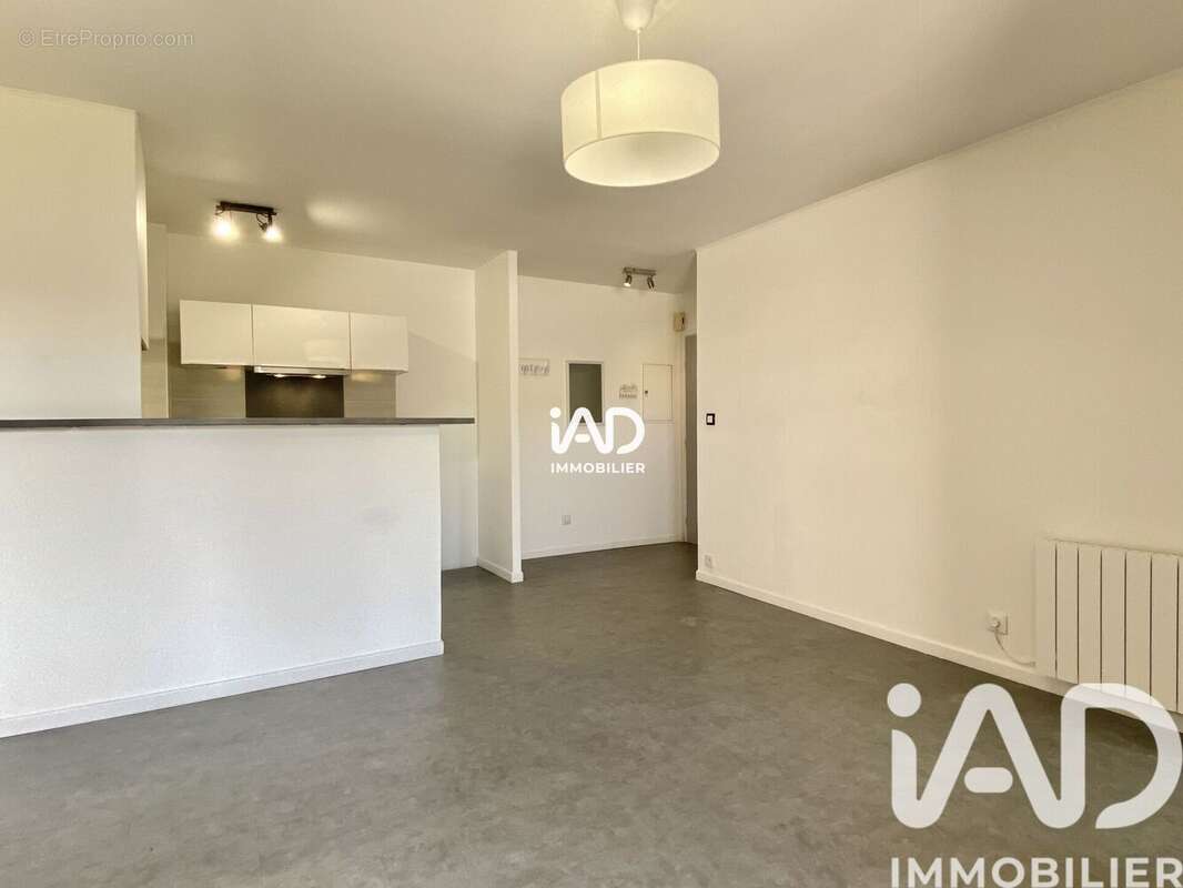 Photo 6 - Appartement à LIVRY-GARGAN