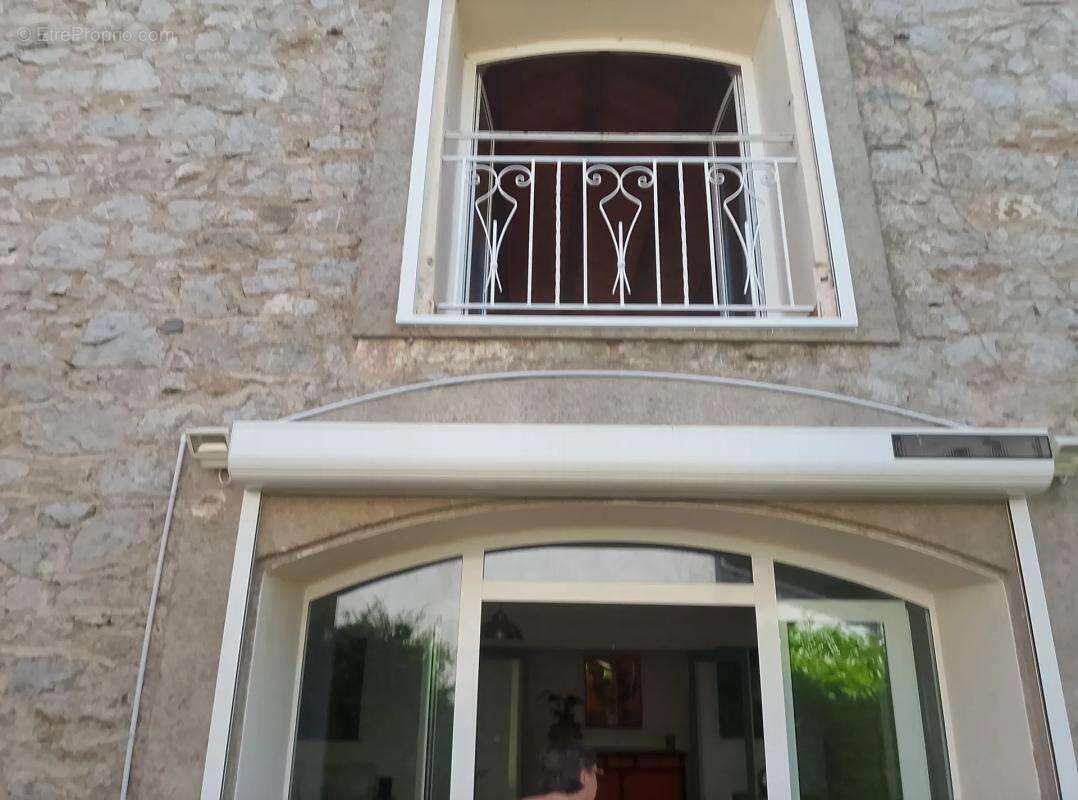 Maison à AXAT