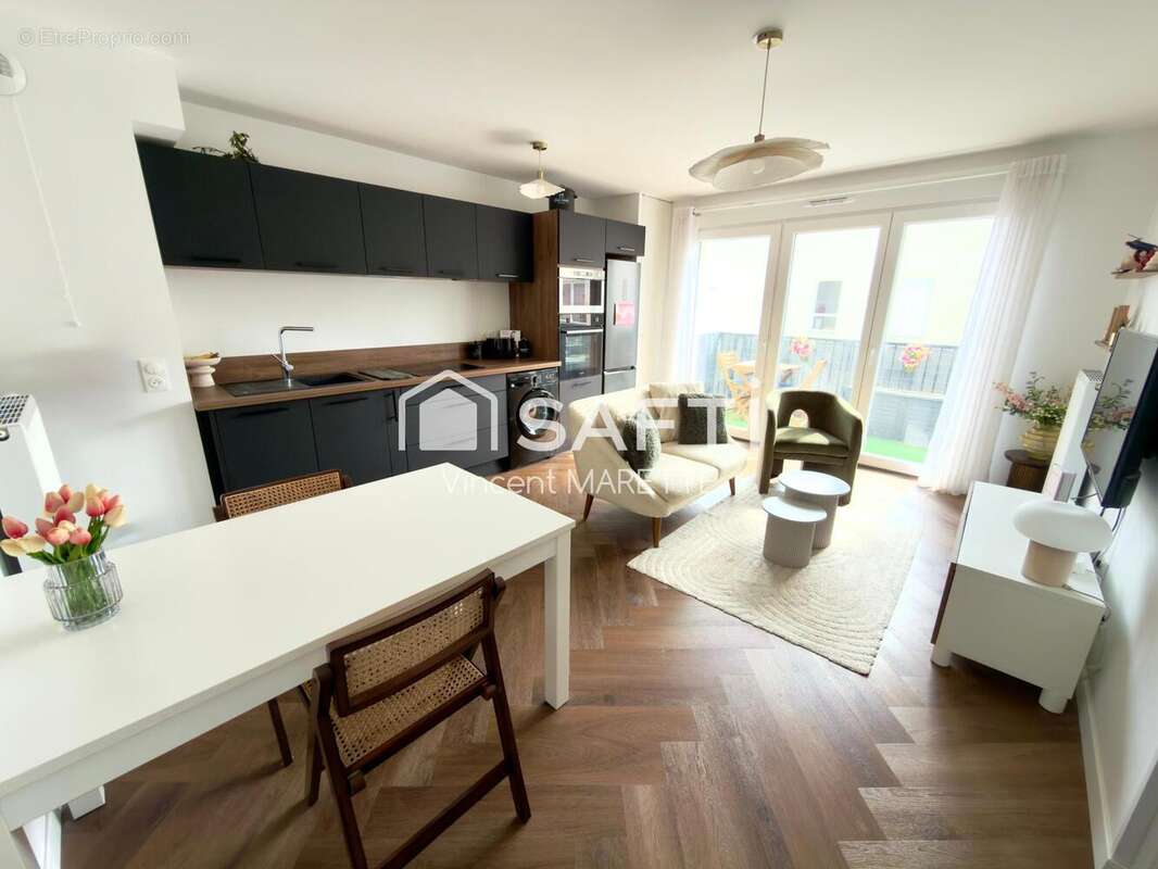 Photo 2 - Appartement à SAINT-MAXIMIN