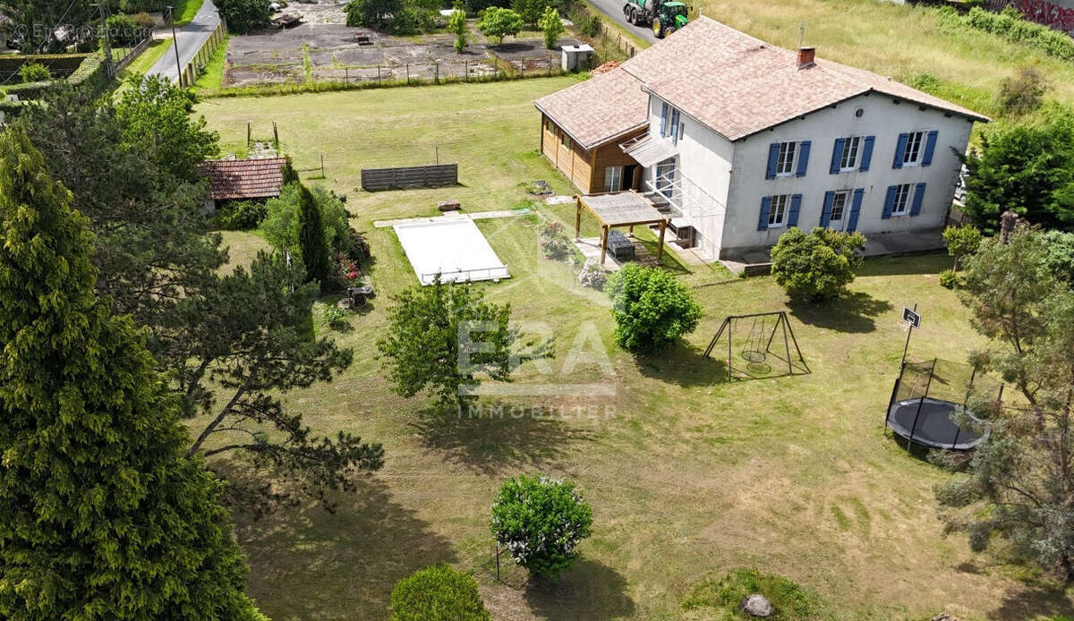 Maison à SAINT-ANTOINE-DE-BREUILH