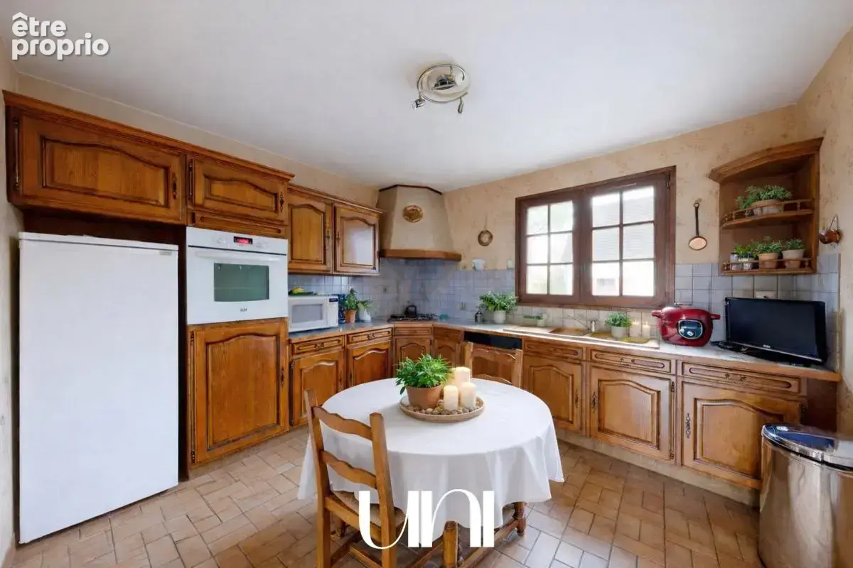 Maison 4 pièces 120 m² à vendre à Rots (14980) - photo 3
