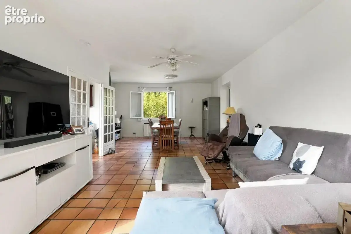 Maison de 7 pièces de 210 m² à Bruguières - photo 5