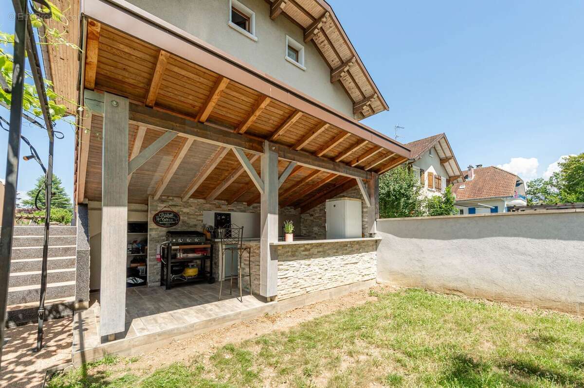 Appartement à MEYTHET