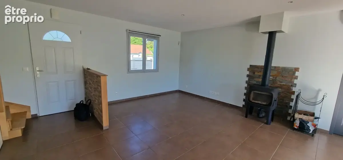 Maison 130 m2 • Piscine • Séjour 50 m2 • 4 Chambres • DPE C - photo 9