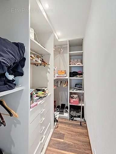 Maison à SAINT-LAURENT-DU-VAR