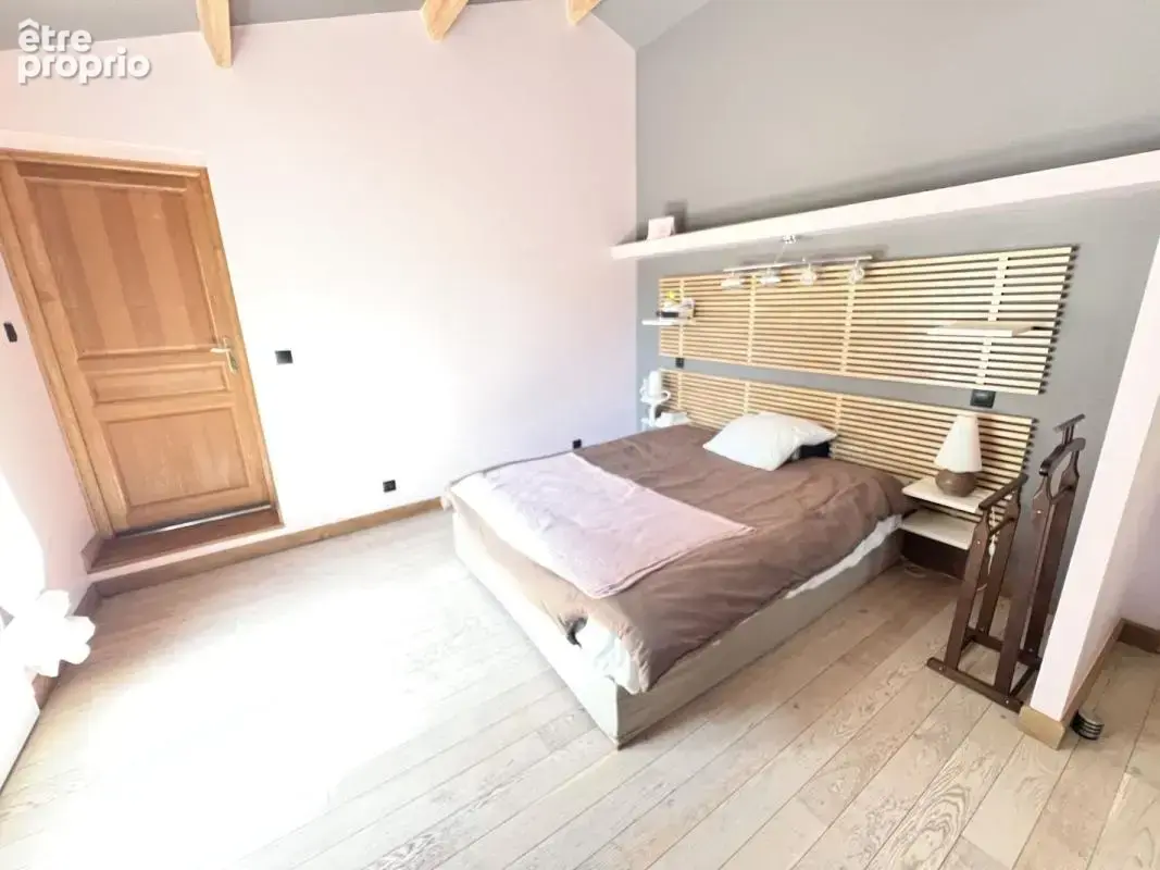 Maison 216 m² à Nantes  - photo 4