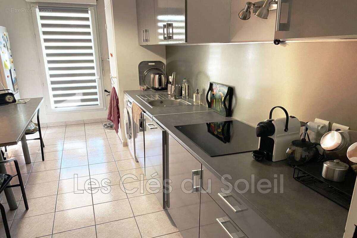 Appartement à HYERES