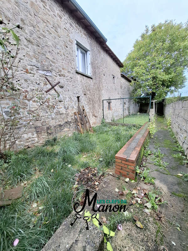 Appartement à BESSINES-SUR-GARTEMPE