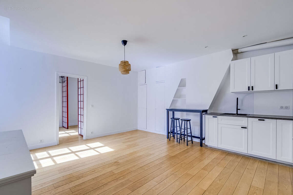 Appartement Paris 3 pièce(s) - photo 7