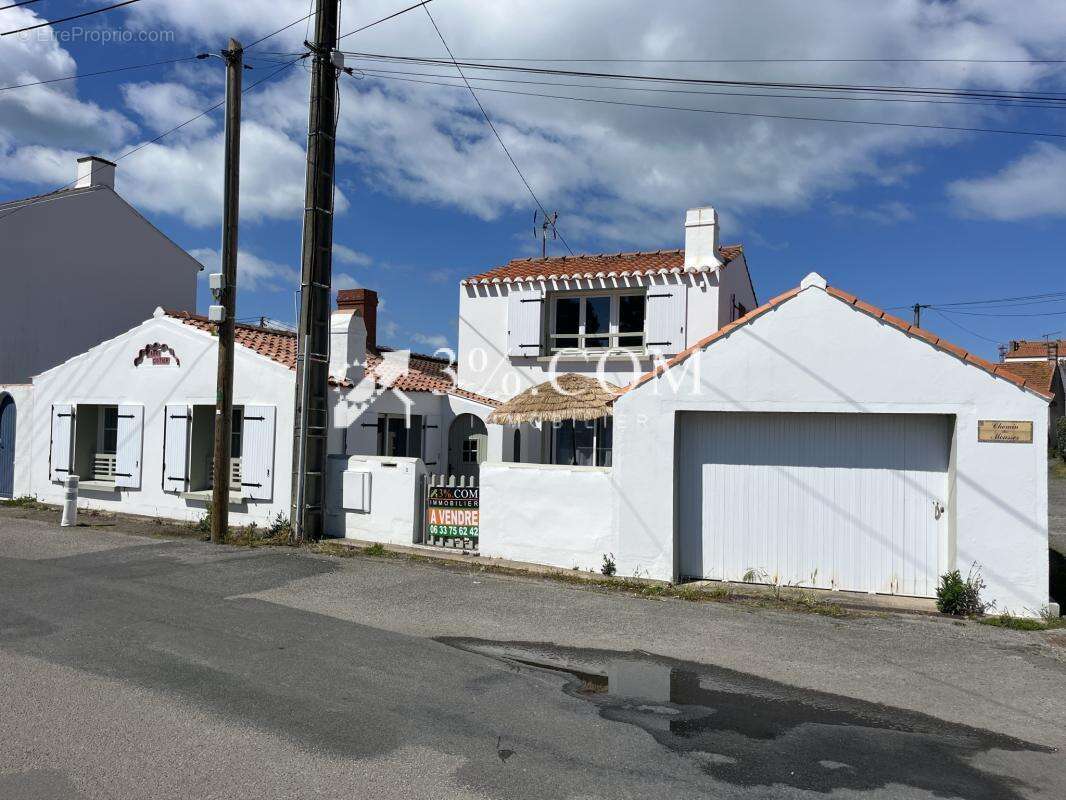 Photo Maison à Noirmoutier-En-L'ile au prix de 296 000€