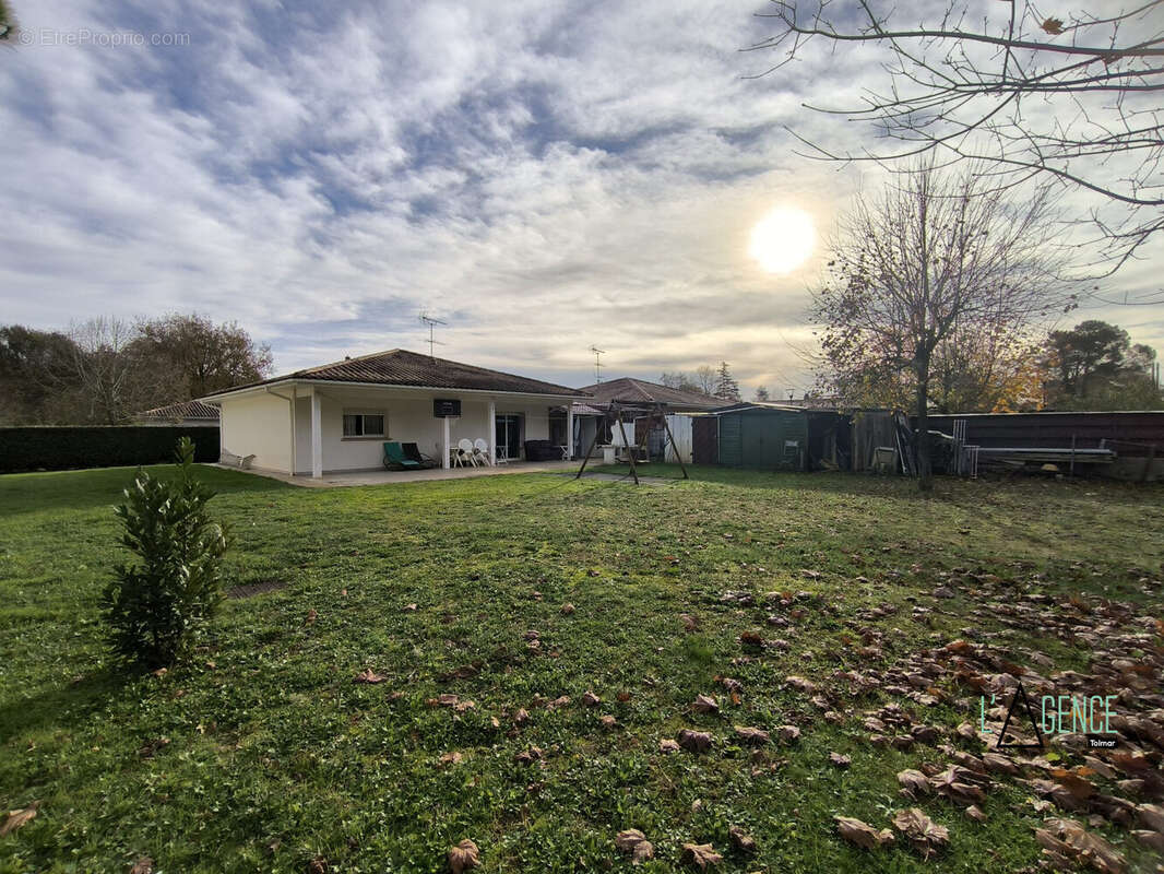 Maison à LE PIAN-MEDOC