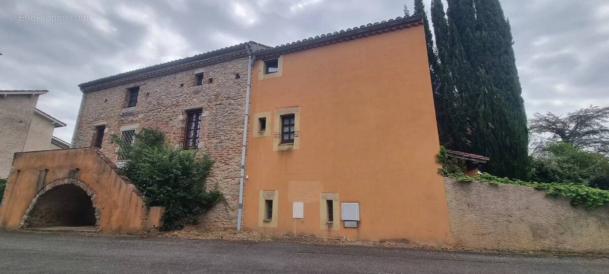 Maison à CAHORS