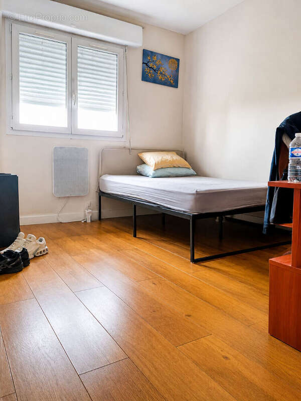 Appartement T3 de 69,48m2 au rez-de-chaussee Jardin Jean de Ockeghem, Tours , proche gare TGV, commerces, écoles - photo 3