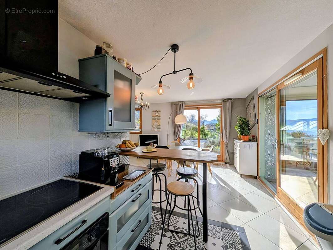 Maison à DRUMETTAZ-CLARAFOND