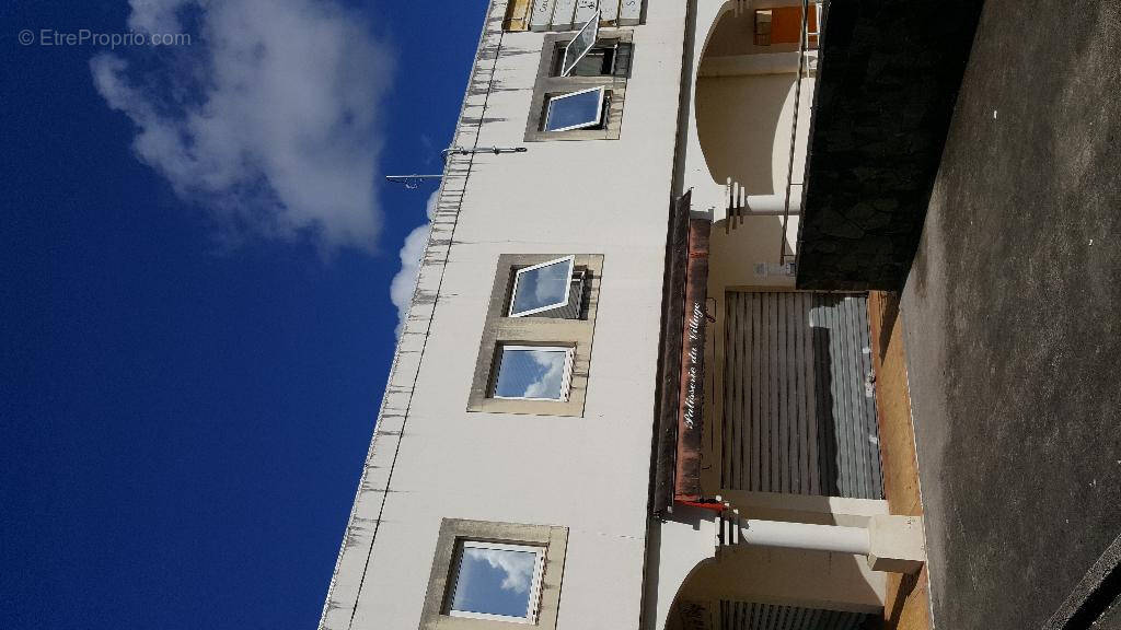 Commerce à FORT-DE-FRANCE