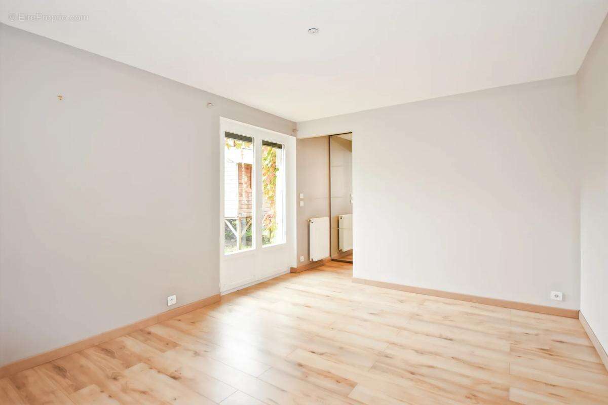 Maison à CUXAC-CABARDES