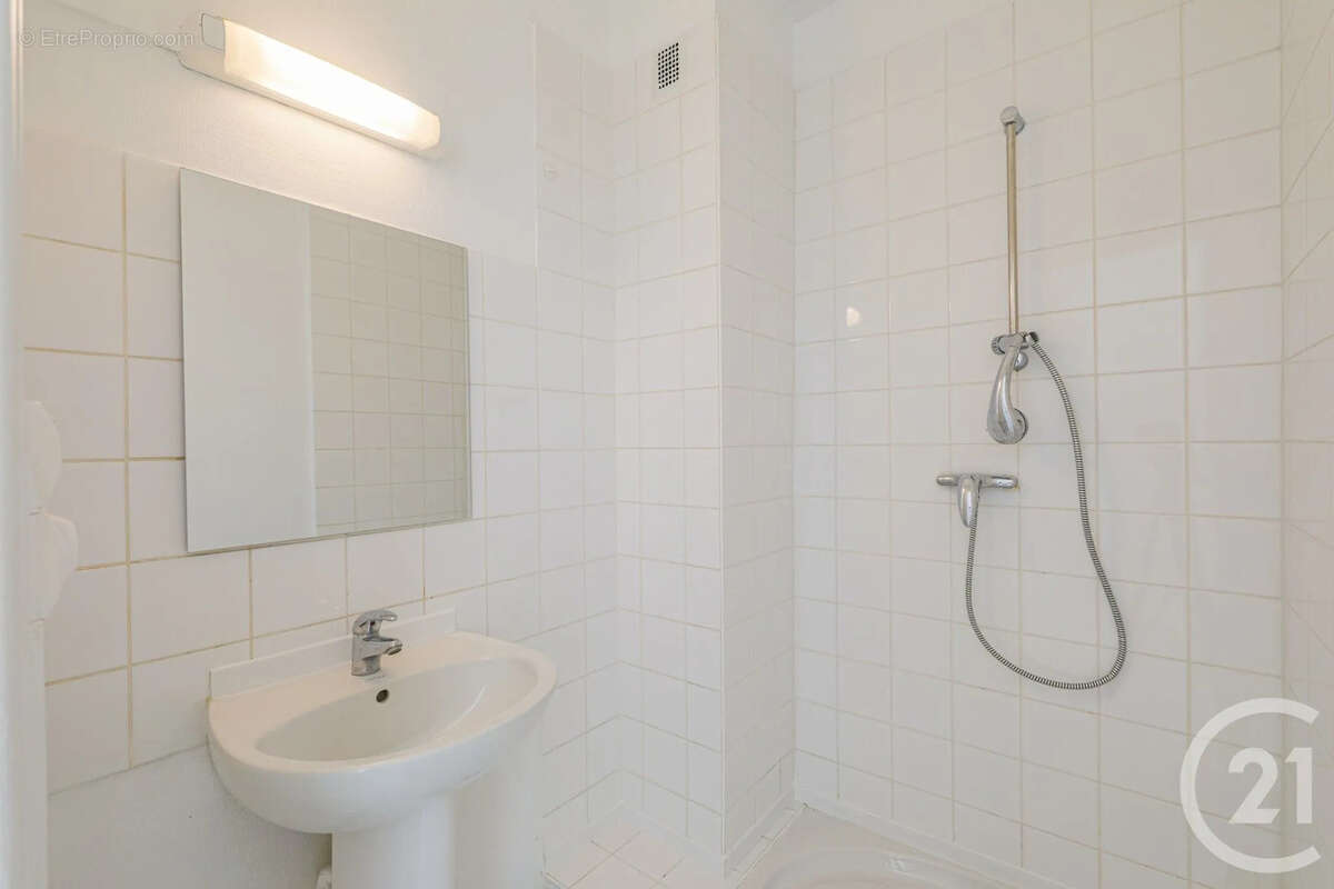 Appartement 54 m² à Grenoble  - photo 8