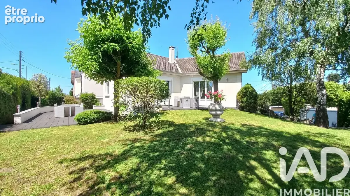 Photo 1 - Maison à CHAMPS-SUR-MARNE