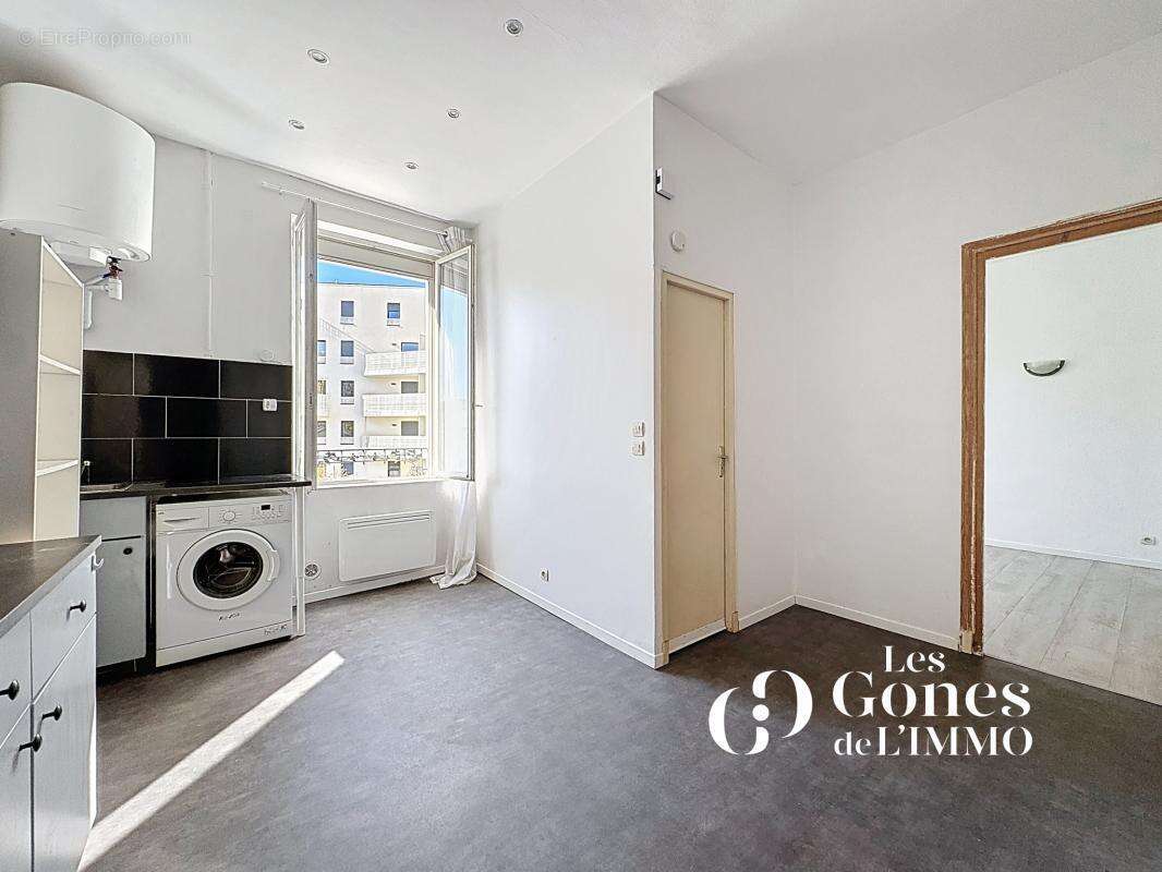 Appartement à LYON-8E